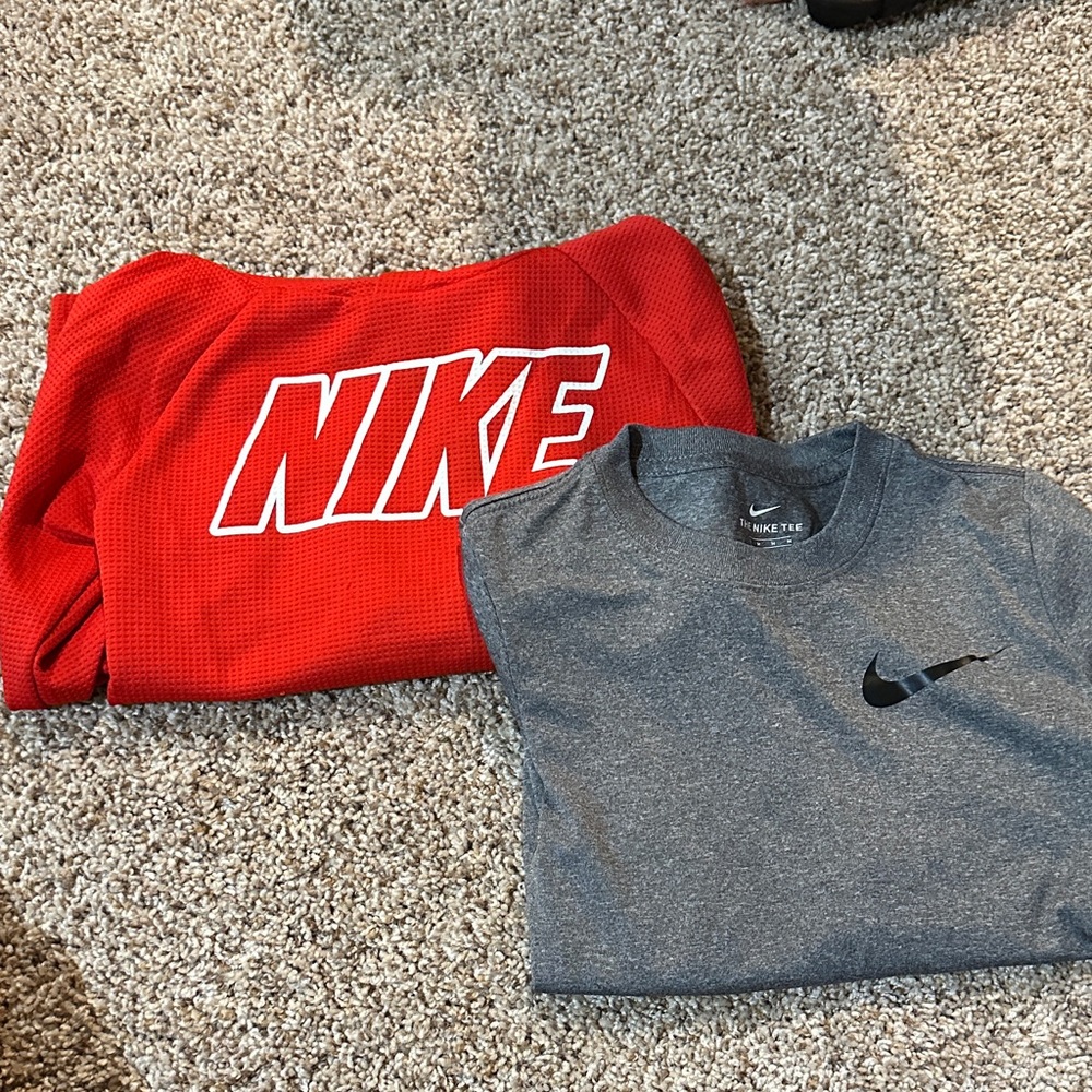 Nike Red and Gray Apparel Set
